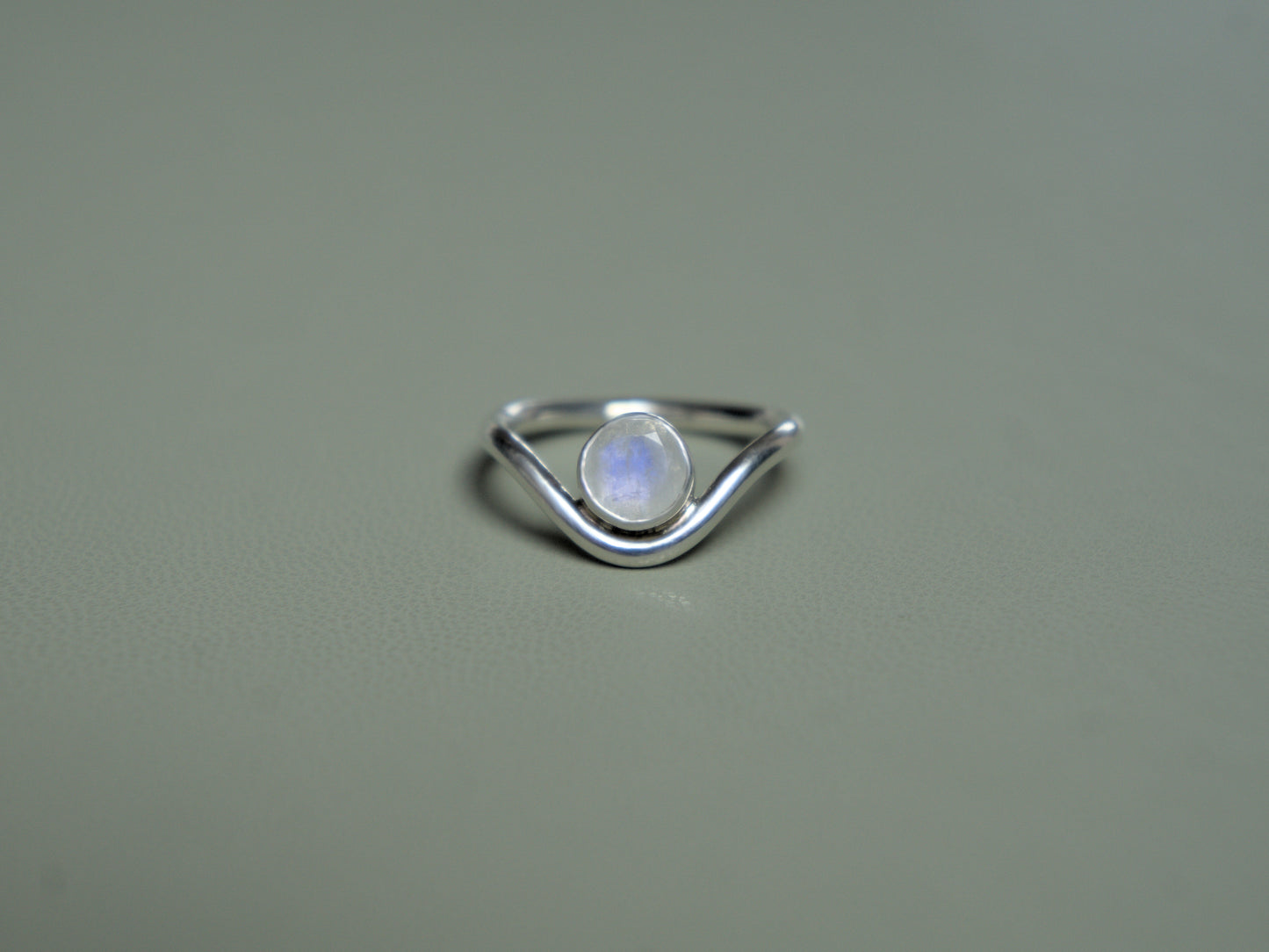 THE MOONRISE - Recycled Silver Moonstone Ring with Curved Band