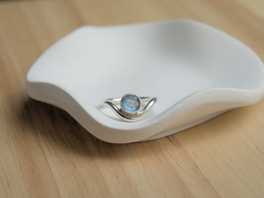 DUSK - Recycled Sterling Silver and Labradorite Ring